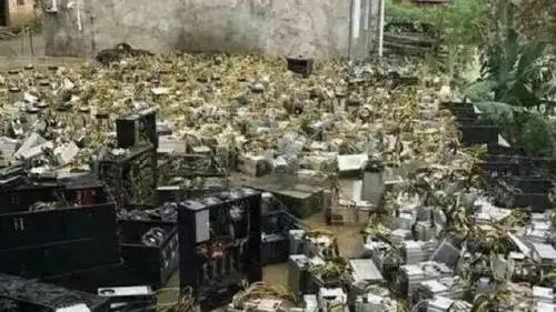 An overview of a sustainable mining farm operating with solar energy